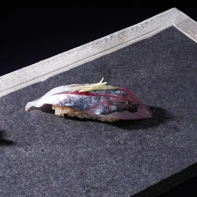 新潟の旬の魚介を使った握り寿司