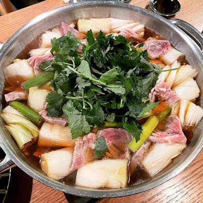 築地の絆が紡ぐ、極上本鮪の