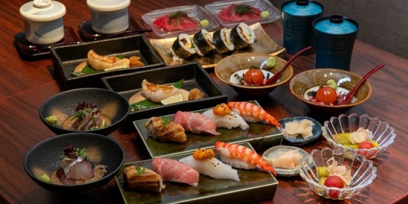 【要予約】料理長厳選食材使用！寿司と天ぷらの特選海晴れコース　20,000円（税込）