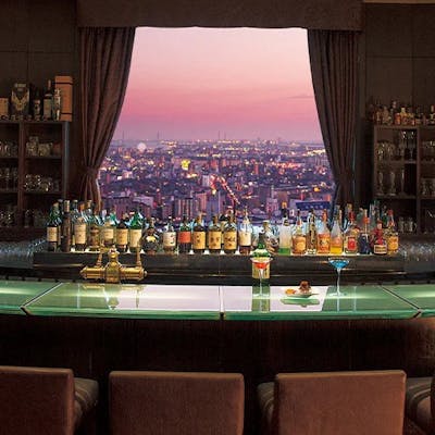 全席南向き x ほぼ窓側 宝石のような夜景