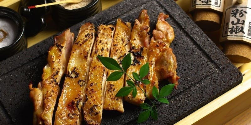 【飲み放題付】真菜や定番「彩野菜と博多地鶏堪能」 5000円コース