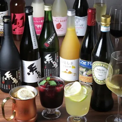 糸島の地酒や自家製サングリアで乾杯