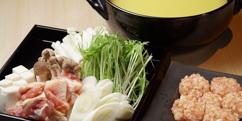 “伊達鶏”ガラの水炊き鍋と焼鳥の2H飲み放題コース（個室確約）