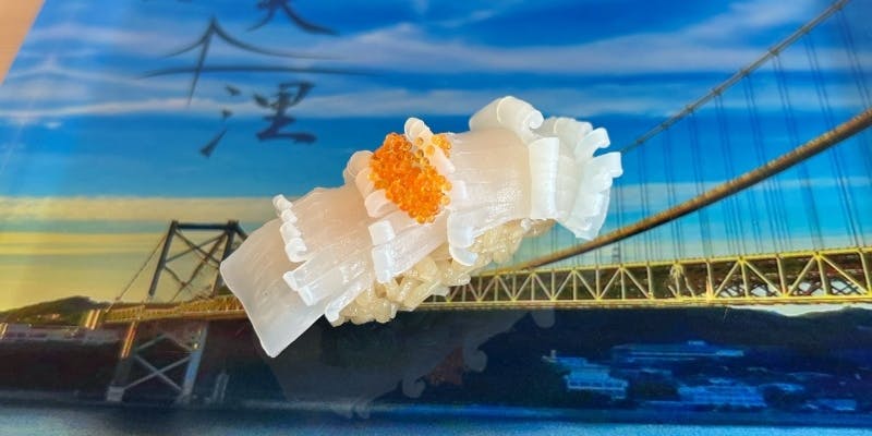 とらふぐ刺身とおまかせ鮨のコース　8貫ほど