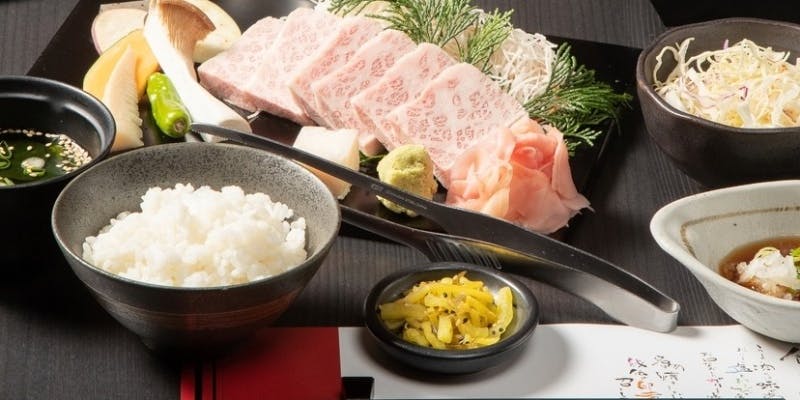 和牛特上カルビランチ