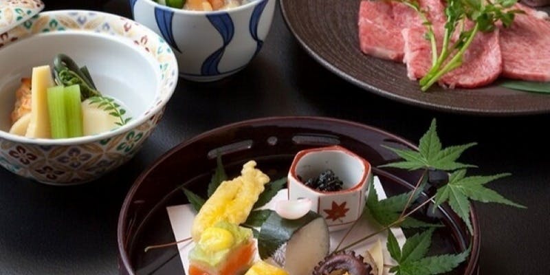 【白鷺の舞】旬の食材と田村牛が楽しめる炭火焼会席＜全8品＞
