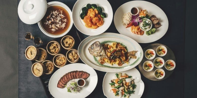 【料理8品＋フリードリンク付き】パーティープラン　11000円（リクエスト予約）