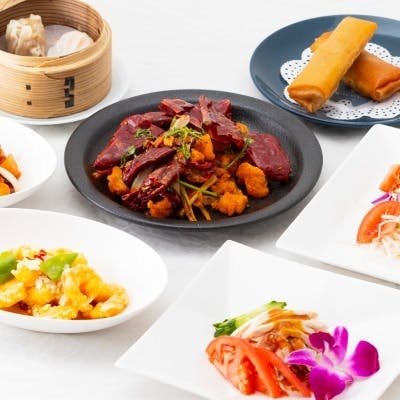 炎の臨場感が彩るカジュアルダイニング