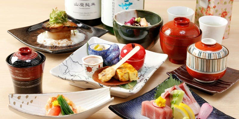 【飲み放題付きプラン】日本酒と相性抜群の旬会席 全7品＋日本酒10種含む2時間飲み放題