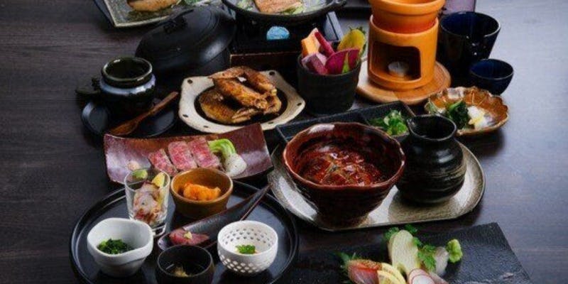 和牛ヒレステーキと絶品バーニャカウダ デザートは人気の苺いちえ 大満足コース ”匠” ＋3時間飲み放題付