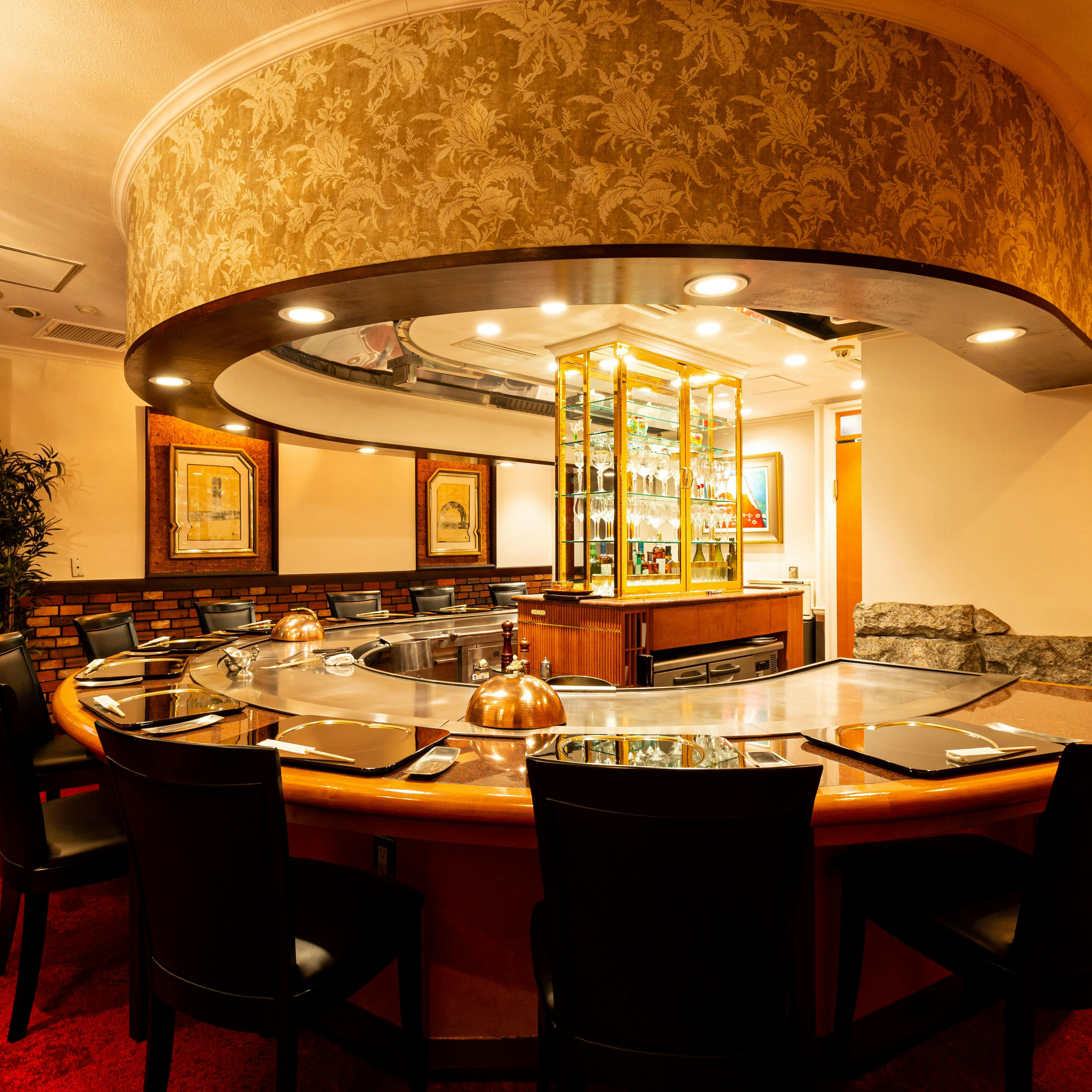 落ち着いた雰囲気の店内