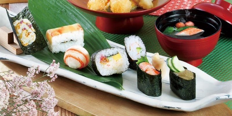 かに御膳【うらら】かに寿司天ぷら膳