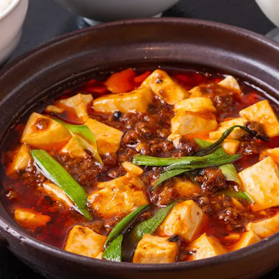 まさに「白眉」の味わい。遠方ファンも唸る名物麻婆豆腐。