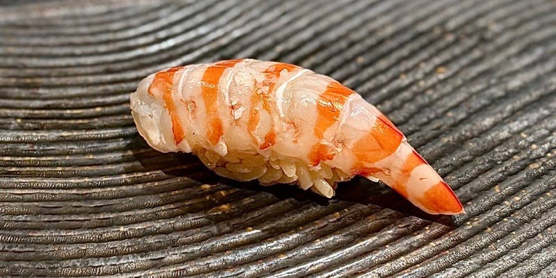 鮨濱おためしコース　旬の握りを中心に構成し、より気軽に鮨濱の味をお楽しみいただけます。