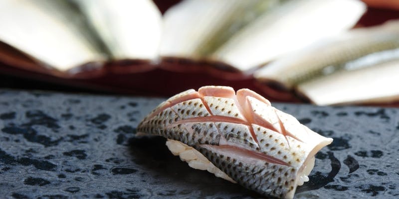 【ランチ・ディナー】握りやおつまみなど全17品　15,000円