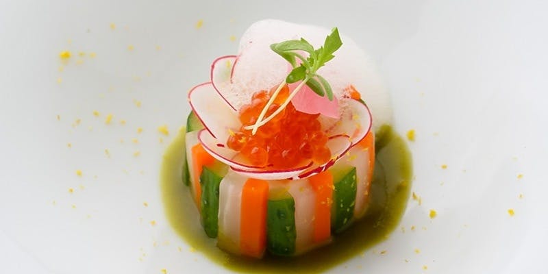 【記念日、誕生日の特別コース】牛肉フィレ、オマール海老など