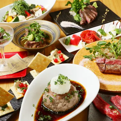極上の肉質をバル価格で。A5ランク黒毛和牛を贅沢に使った肉料理の数々
