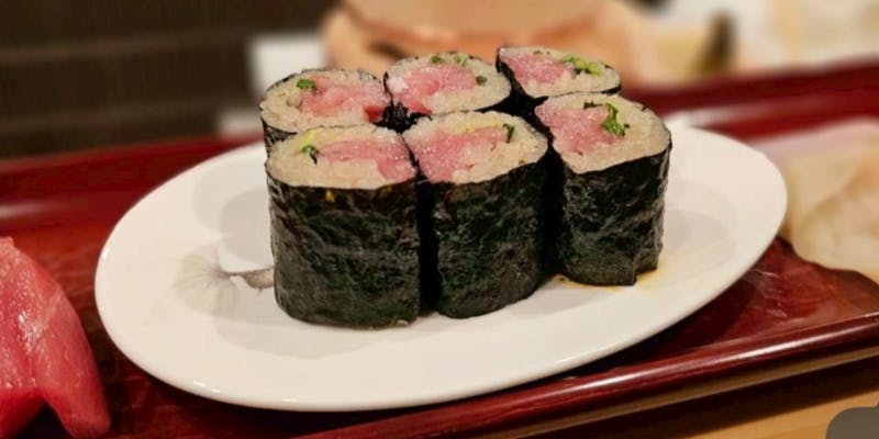 おまかせコースすし12貫　1階カウンター