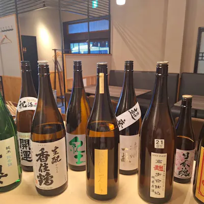 選りすぐりの日本酒を常時15~20種類用意