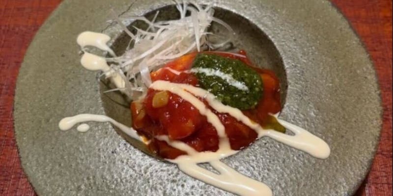 【おまかせ】湯葉あんかけ、お造り、伊賀牛すき焼き入り全10品