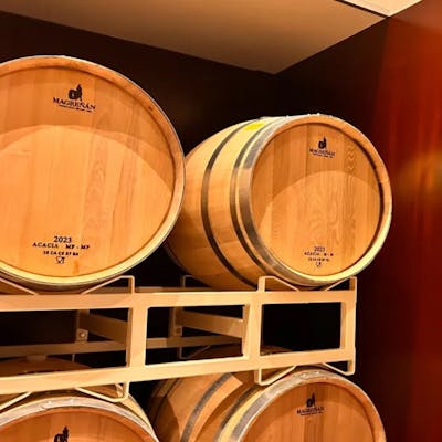 食事の魅力を最大限に引き出すために醸した特別なワイン