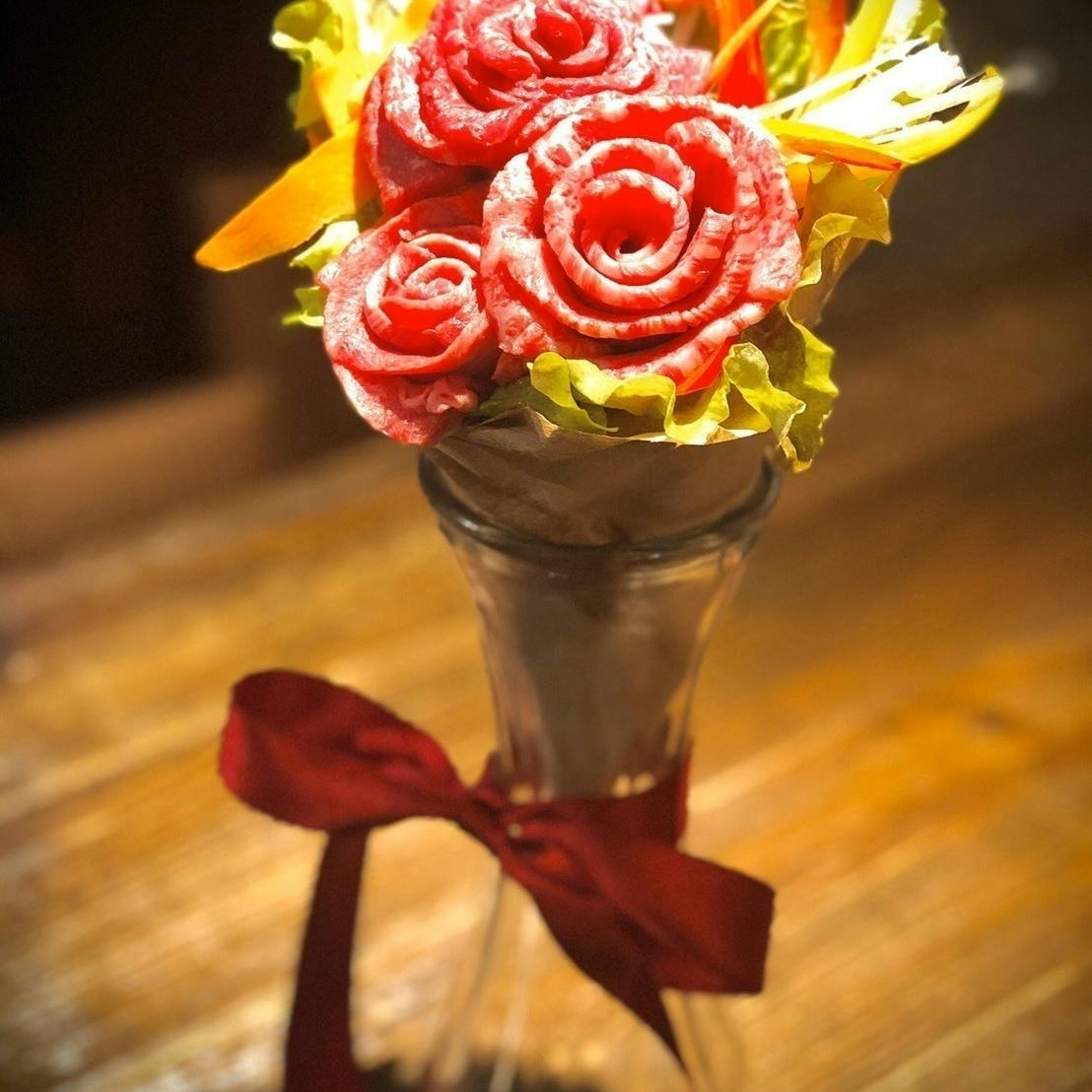 誕生日や送別会に最適な花ロースブーケ