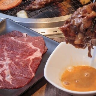 多彩な韓国料理と逸品料理