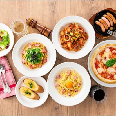 「パスタ・イオ(職人)」によるおいしさの総仕上げ。