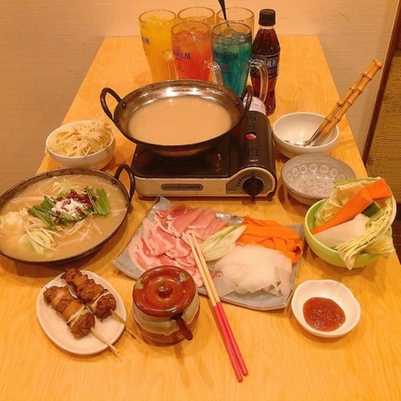 名物もつ鍋や串焼きを味わえる！全9品 2時間飲放付 四ツ谷店オリジナルコース！