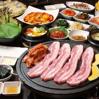 ランチ限定宴会食べ放題（2,500円税込）