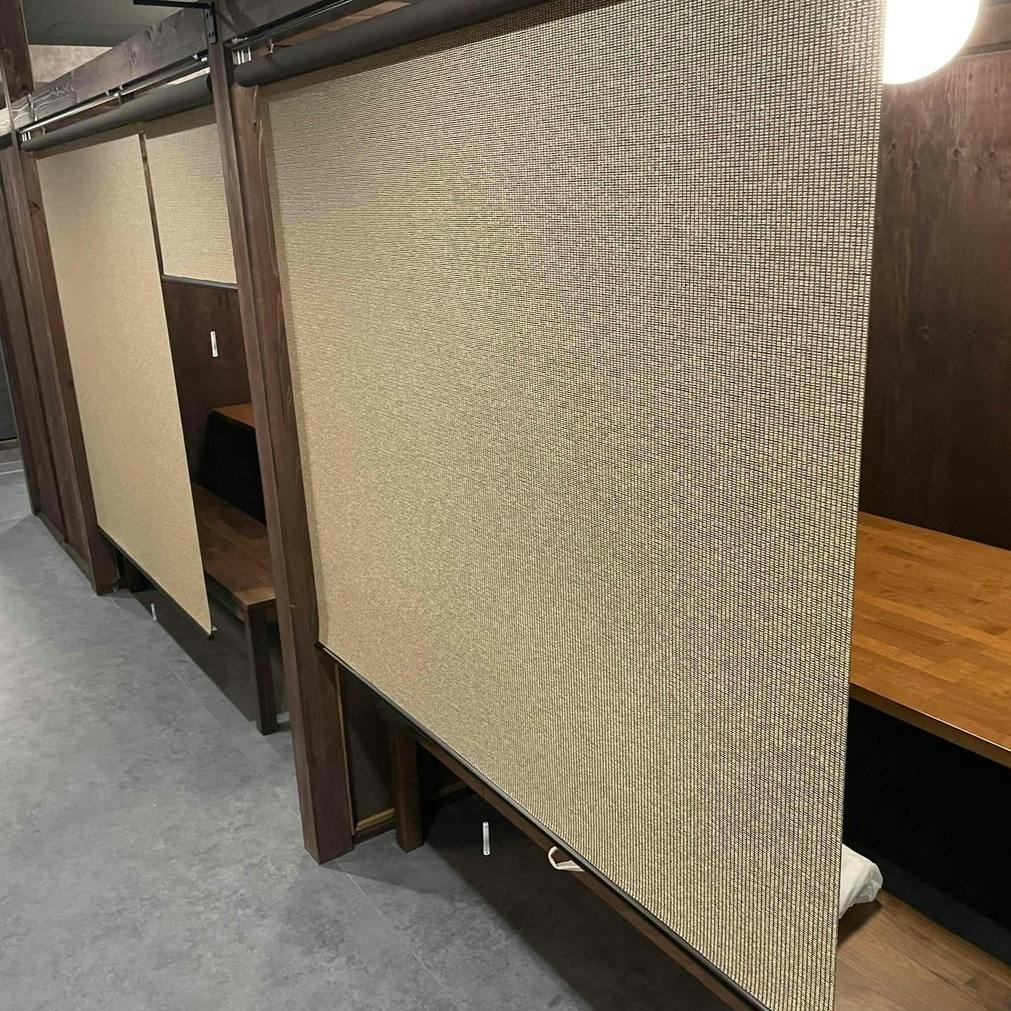 落ち着いた和風の個室空間