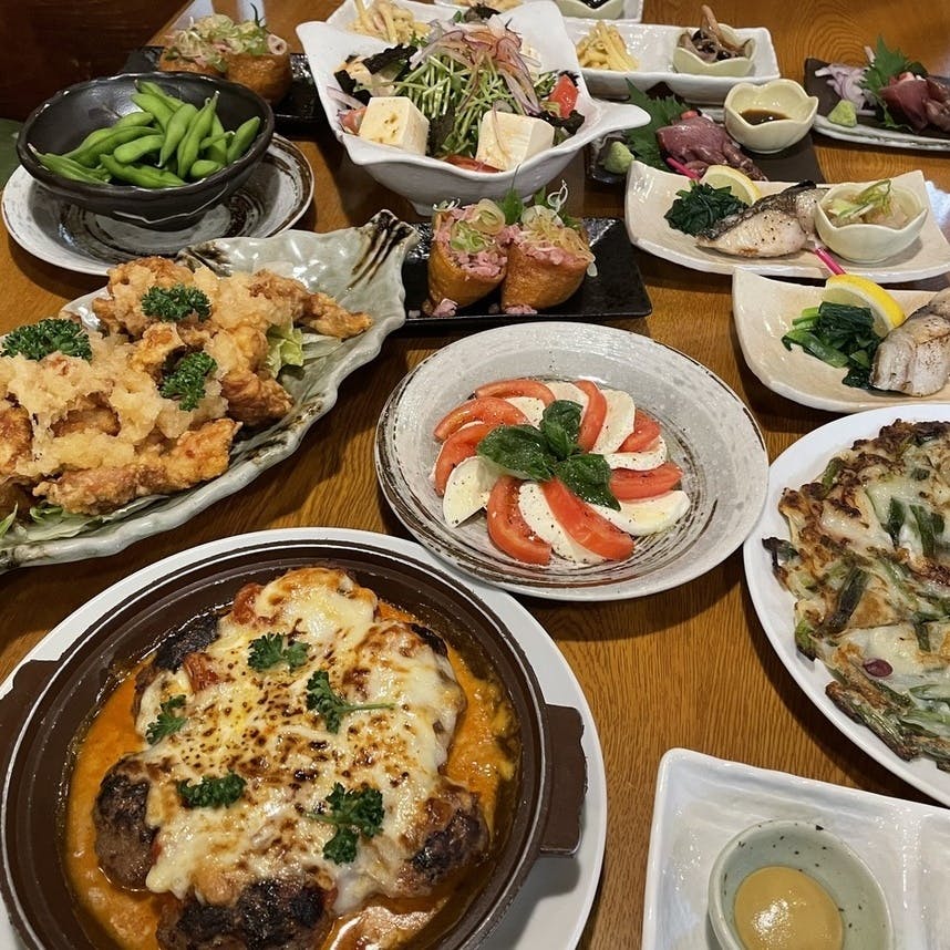 和洋折衷の多彩なメニュー