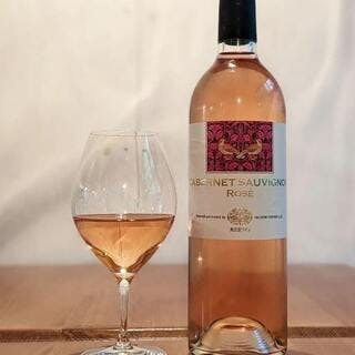 多彩なロゼワインをグラスで堪能