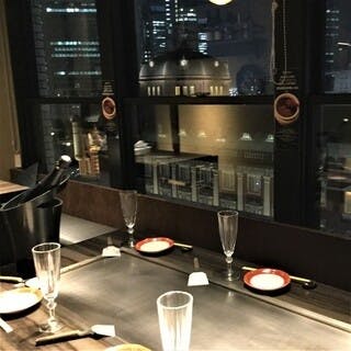 東京駅を見下ろす人気の半個室！限定1組につきご予約はお早目に