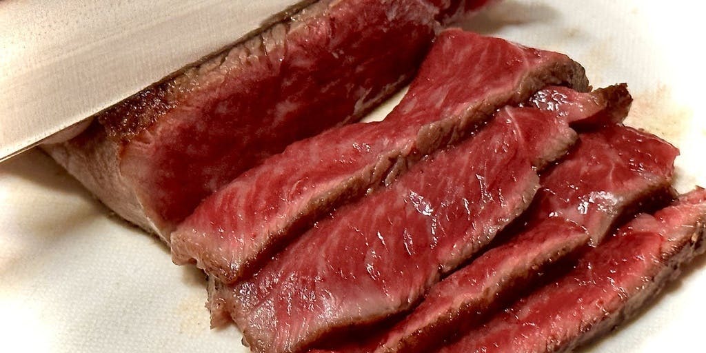 北海道プレミアム黒毛和牛 ステーキ丼＆牛かつ ふしみ - 画像5