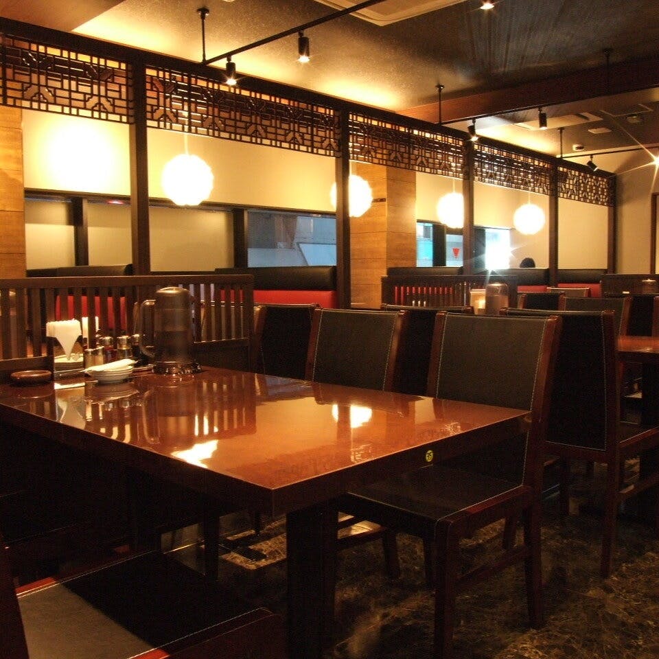 広々とした店内で大人数の宴会も可能