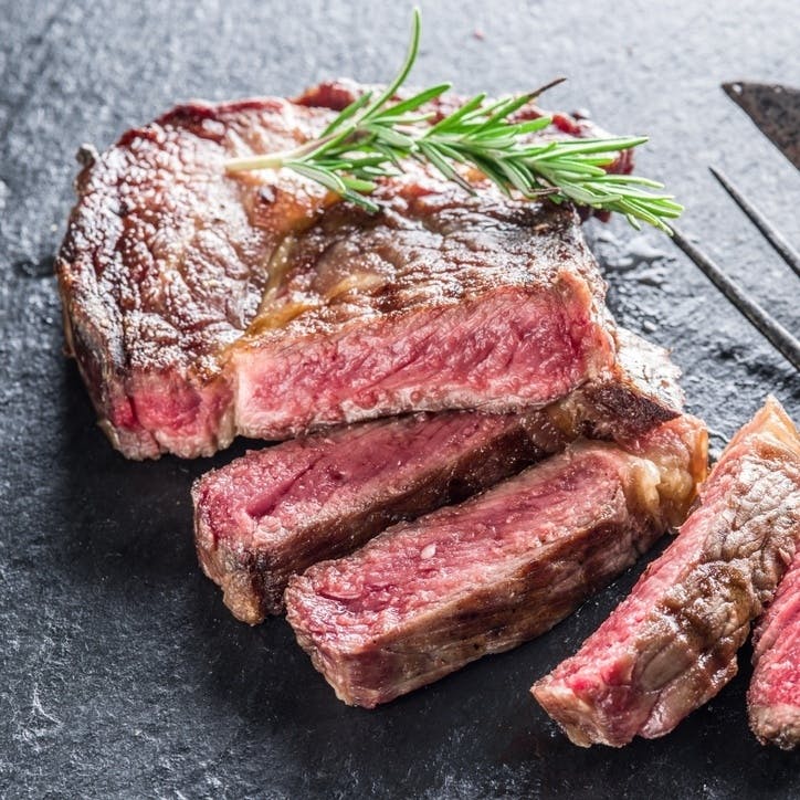 A5ランク黒毛和牛の多彩な料理を堪能