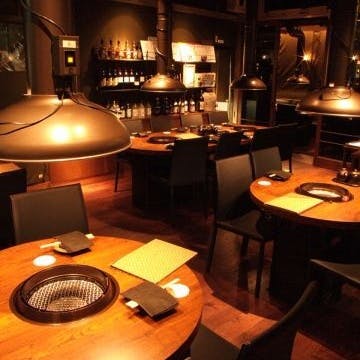 落ち着いた店内