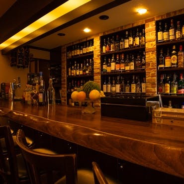 落ち着いた雰囲気の店内でリラックス