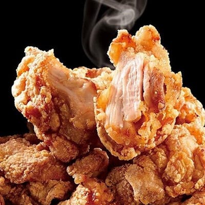 唐揚げやポテトが食べ放題のコースもご用意!お得な飲み放題プランや特典も必見