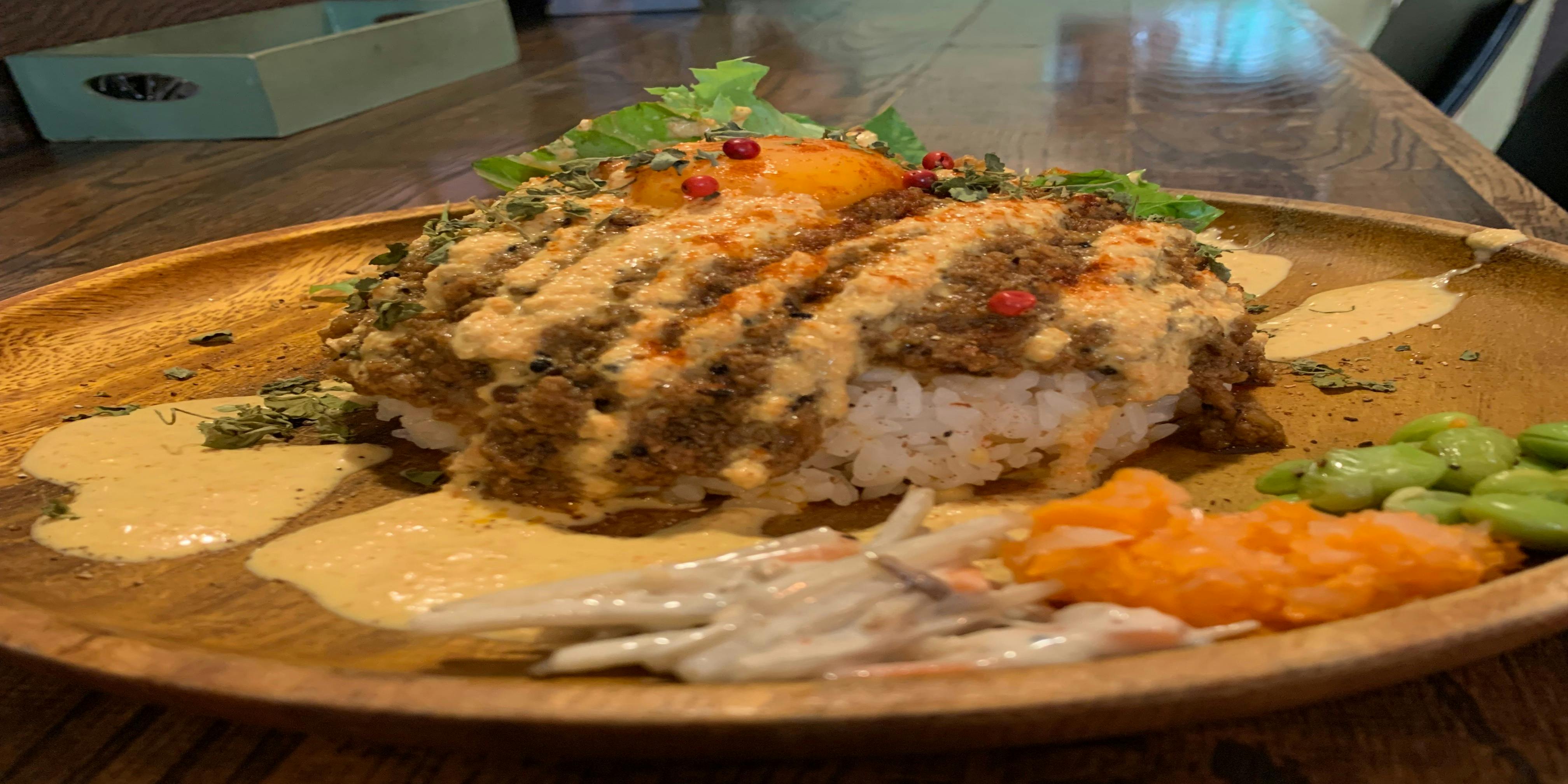 町屋モグラ カレーとお酒 - 画像3