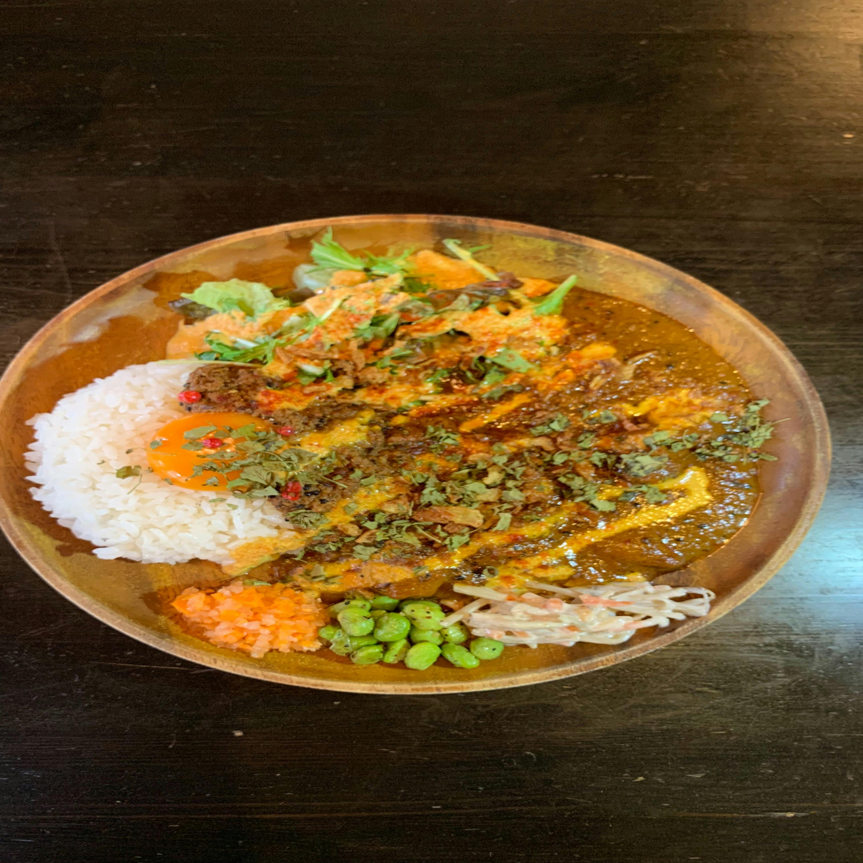 多彩なスパイスカレーの魅力