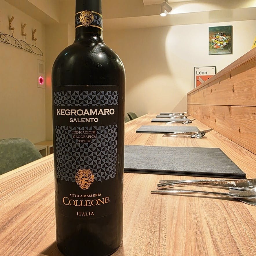 豊富なイタリア産ワインと樽生モレッティ