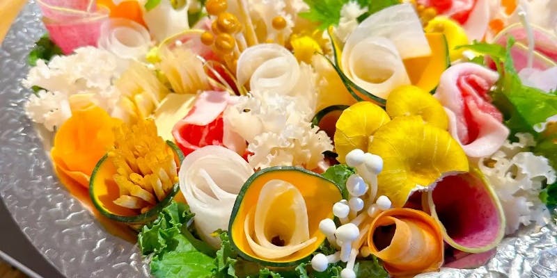 【薬膳百花鍋コース】麻辣・白湯・きのこの薬膳スープより2色選べる