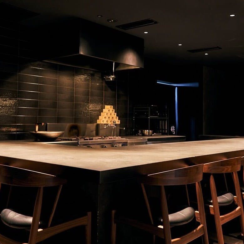 シックモダンな空間で、特別なひとときを