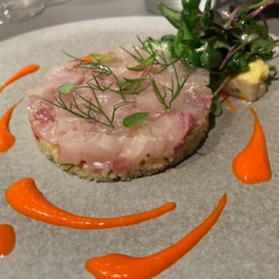 フランス仕込みのシェフが奏でる本格フレンチ