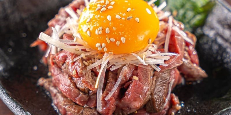 赤身ステーキ、ハラミ、カルビなど人気のメニューを揃えたスタンダードなプラン