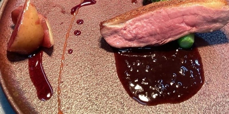 ハンガリー産鴨胸肉のローストコース