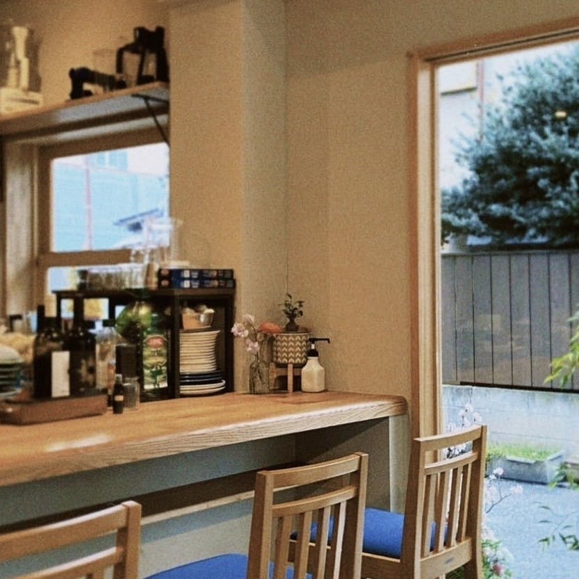 お一人様からファミリーまで気軽に入れる酒場