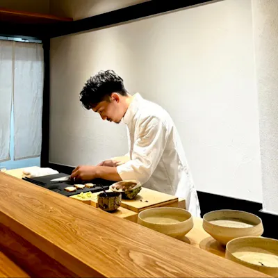 小岩慎一朗氏(コイワシンイチロウ)北陸の旬を一皿に映す料理人